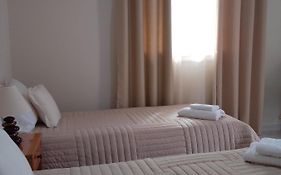 Vicky'S Guesthouse